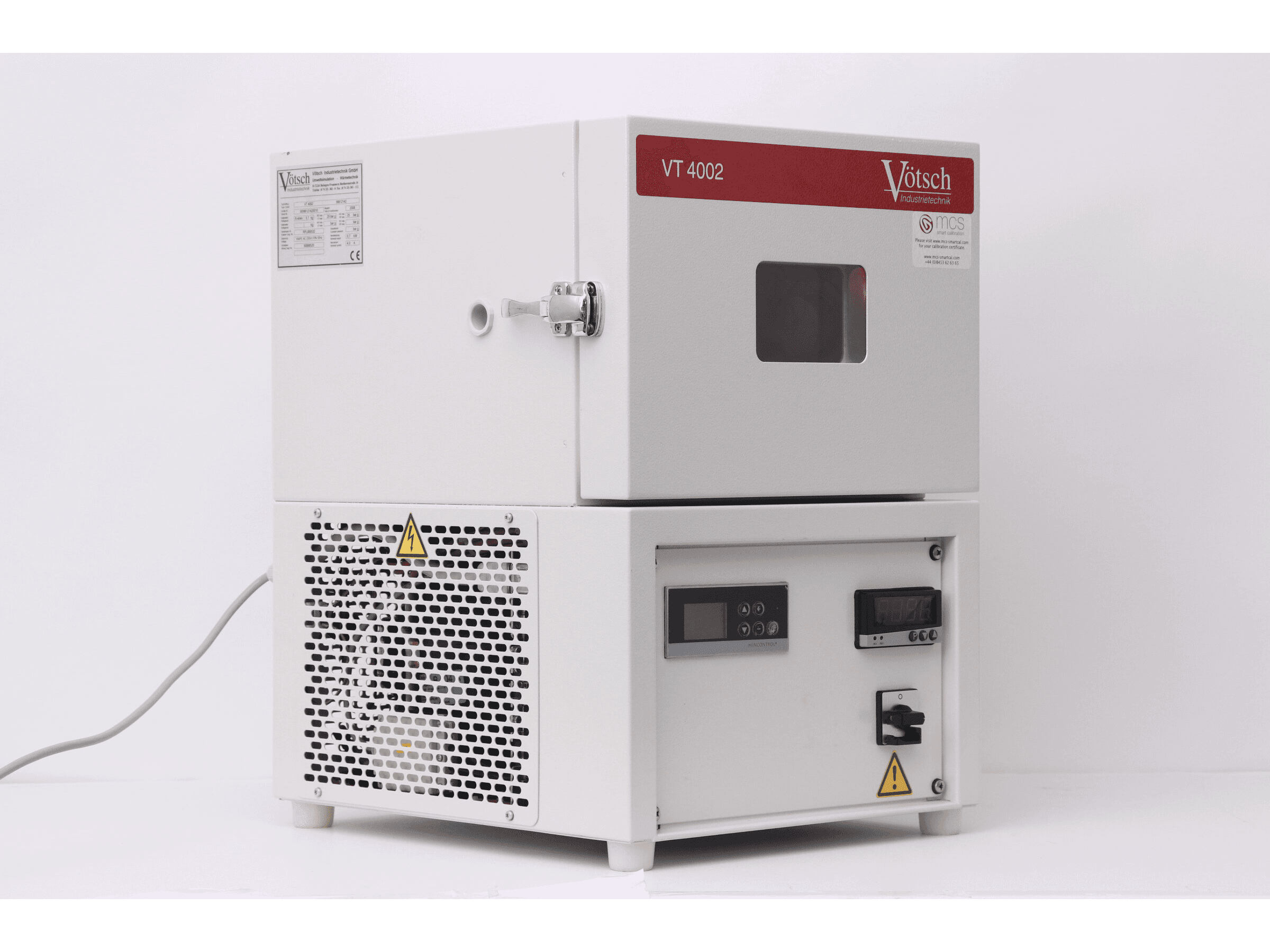 Vötsch VT4002 test chamber with a rectangular design, viewing window, side control panel, and stainless steel exterior.